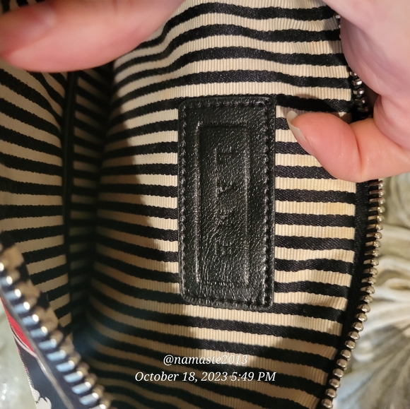 L.A.M.B. by Gwen Stefani Glam Lips Kisses Xoxo Luxury Designer Bag #602 - Picture 7 of 11